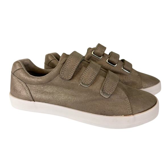 Evans Women's Metallic Tan Velcro Closure Sneaker Size 9.5 Extra Wide EE - Picture 1 of 11